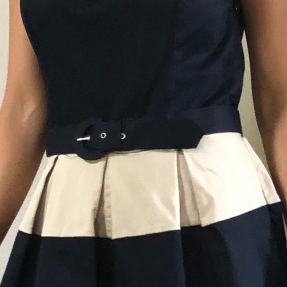 NWT. Banana Republic Cotton A-Line Dress - Picture 7 of 11